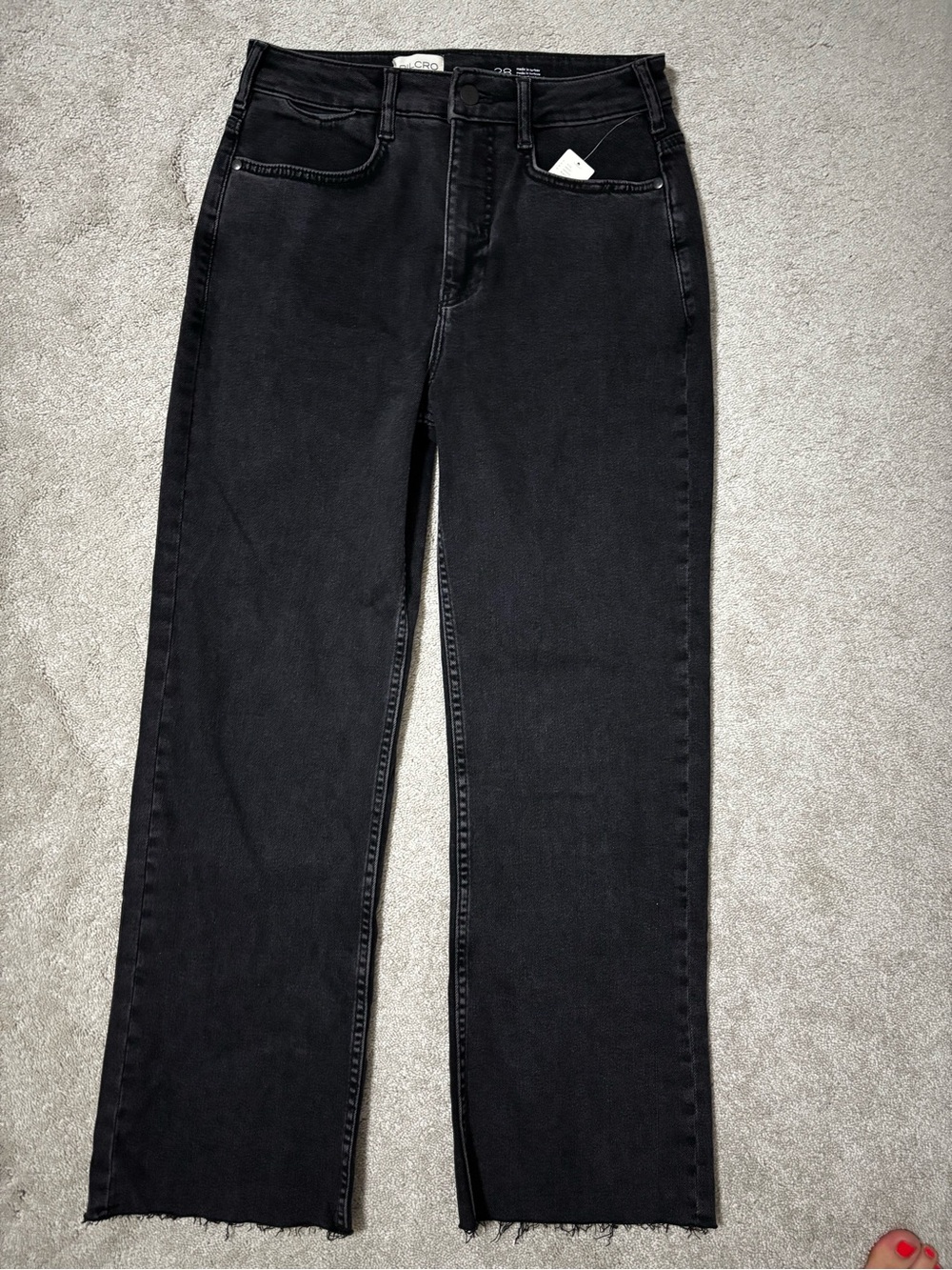 Pilcro Black Straight-Leg Jeans